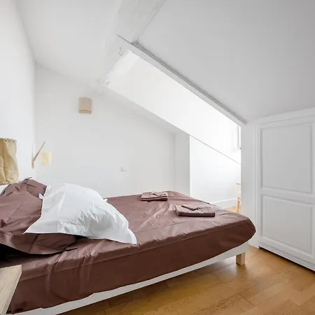 شقة Charmand Duplex Avec Vue Sur La Cite & Les Toits